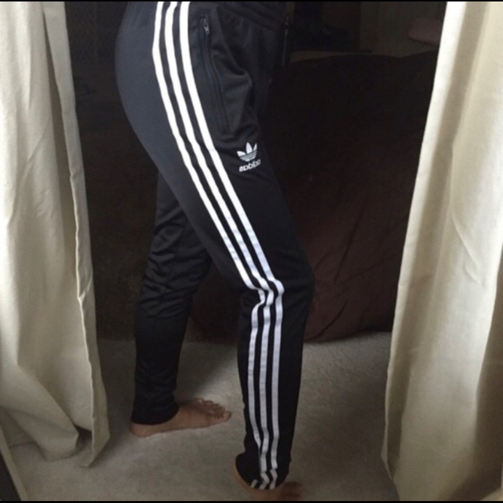 Adidas joggers/sweatpants